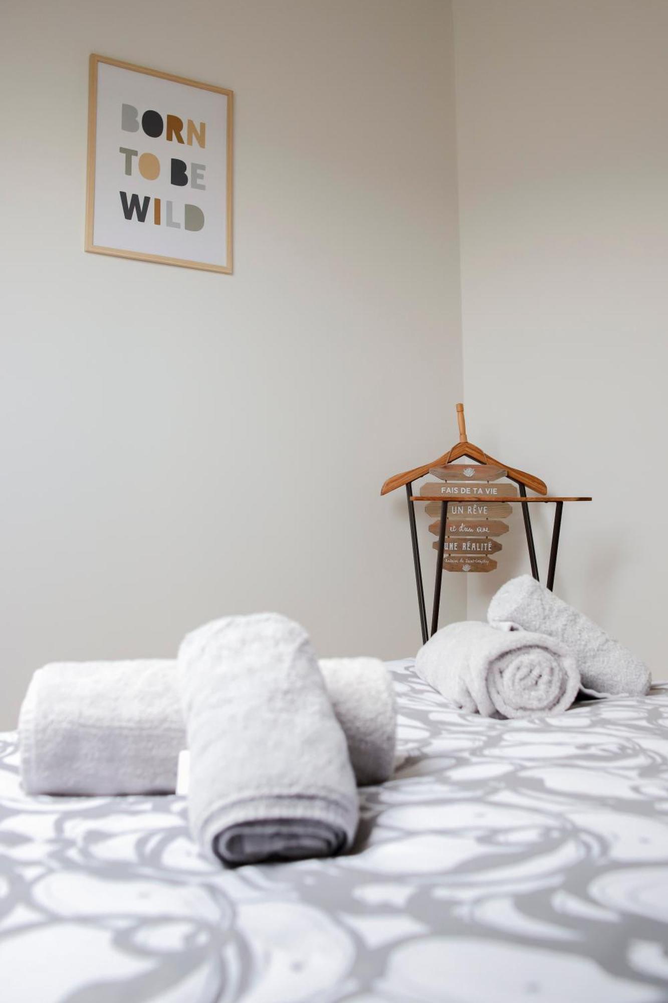 Appartement Entier *Au Pied De La Gare* Juvisy-sur-Orge Bagian luar foto