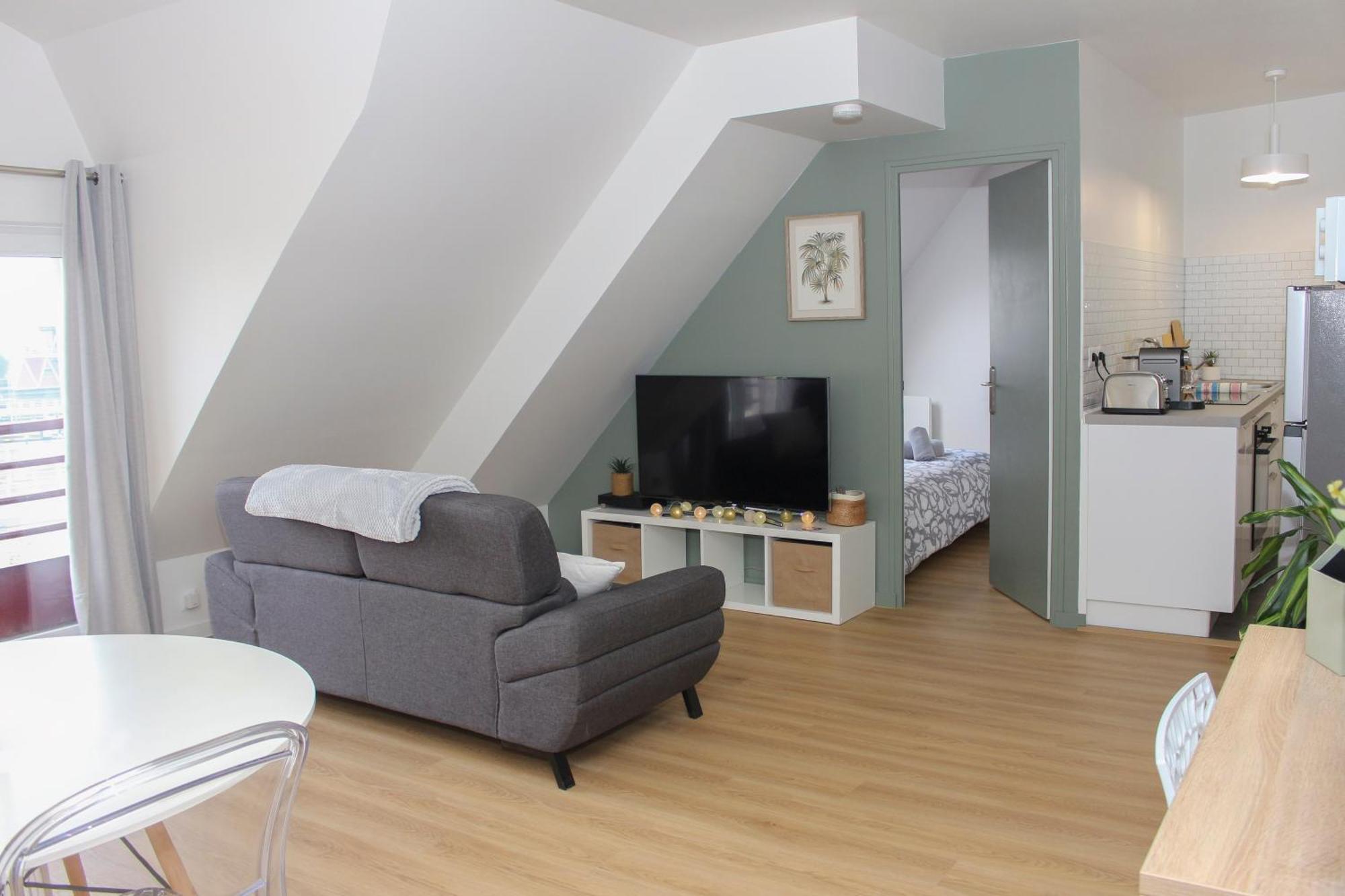 Appartement Entier *Au Pied De La Gare* Juvisy-sur-Orge Bagian luar foto